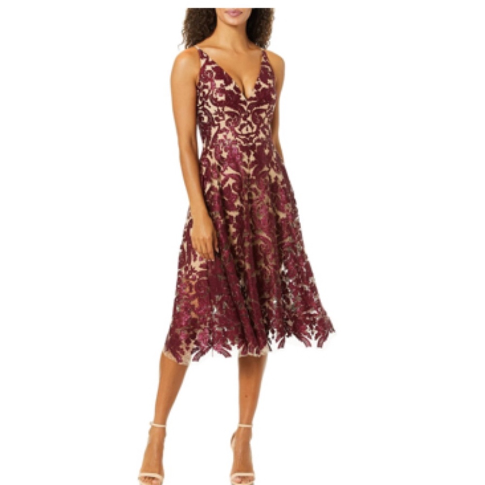 NWOT Dress the Population Blair Fit and Flare Midi Dress
